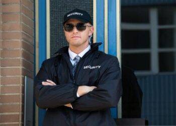 Using Armed Guards in Business Security