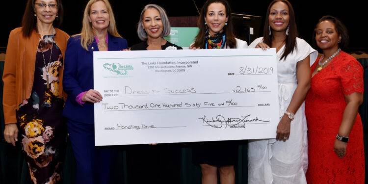 Shattering the Glass Ceiling: Women Leading the Way as Hospital CEOs – Regina Temple